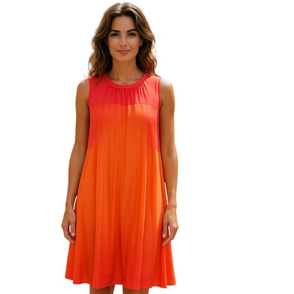 Madewell Dresses & Skirts - Madewell Dress Women’s Size M Coral & Orange with Side Pleating